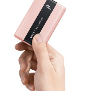 VRURC Batterie Externe 20000mAh QC 22.5W Mini Power Bank USB C Charge Rapide en PD 20W Batterie Portable avec 3 Ports USB Sortie et LED Display pour iPhone,Huawei,Xiaomi etc (Rose)