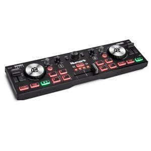 Numark DJ2GO2 Touch Controleur DJ 2 Canaux Portable avec Table de Mixage et Carte Son Intégrées et Platines Tactiles, Livré avec Serato DJ Lite