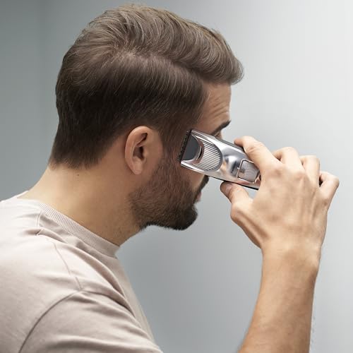 Panasonic ER-SC60-S803 Tondeuse à Cheveux pour Hommes, Portable Sans Fil et Étanche, Lames Supérieures, 20 Longueurs Réglables, 2 Accessoires, Avec ou Sans Fil, Socle de Chargement, Argenté – Image 5